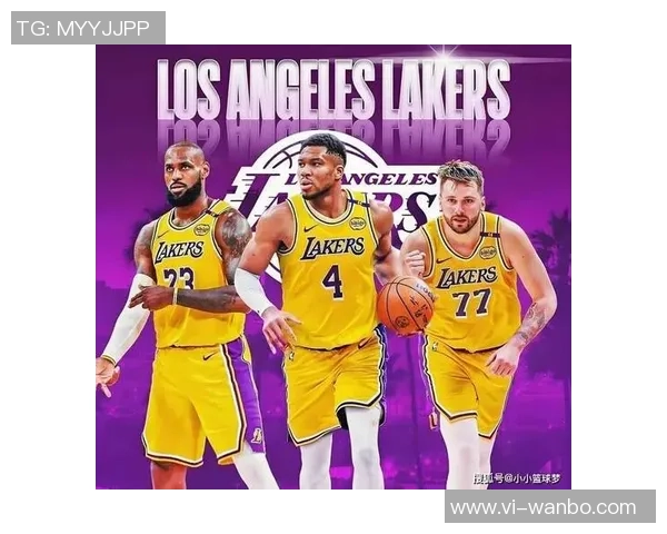 出里夫斯交易传闻引发热议霍华德推荐字母哥东契奇詹姆斯组合